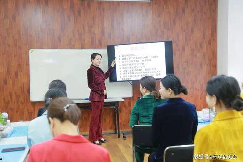 艳恋师1手机在线播放,手机在线播放，激情四溢的师生恋故事