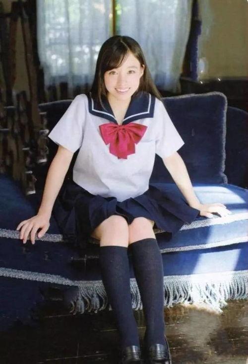 日本少女学生制服,揭秘日本少女学生制服的时尚魅力